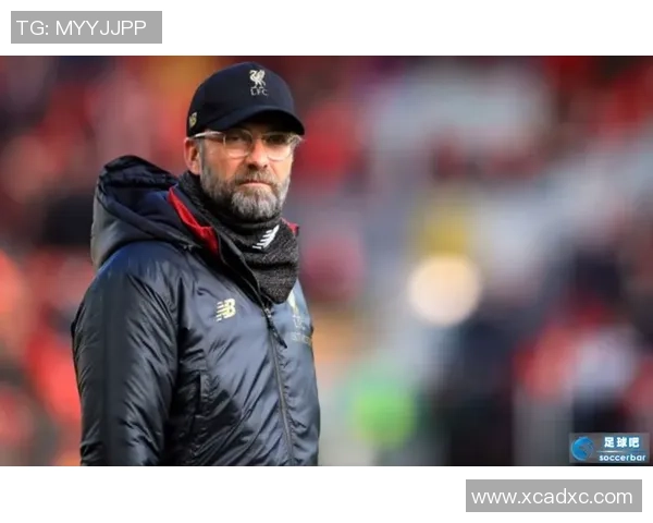 切洛与巴伊亚的精彩对决展现足球魅力与战术智慧的较量 切洛与巴伊亚的精彩对决展现足球魅力与战术智慧的较量